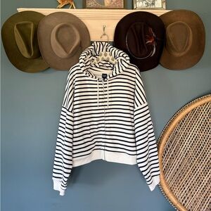 GAP navy and white striped zip up hoodie sz XL